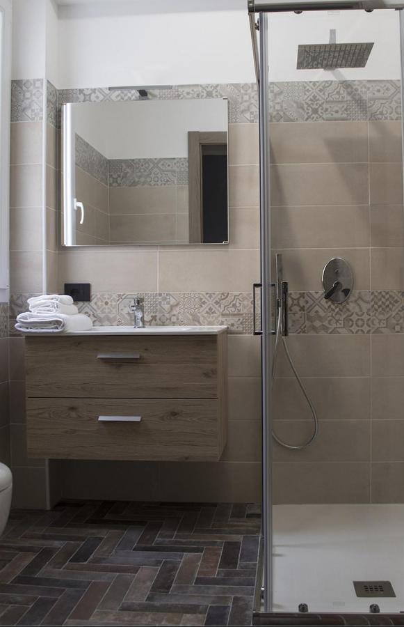 LMP Incanto Luxury Rooms מראה חיצוני תמונה